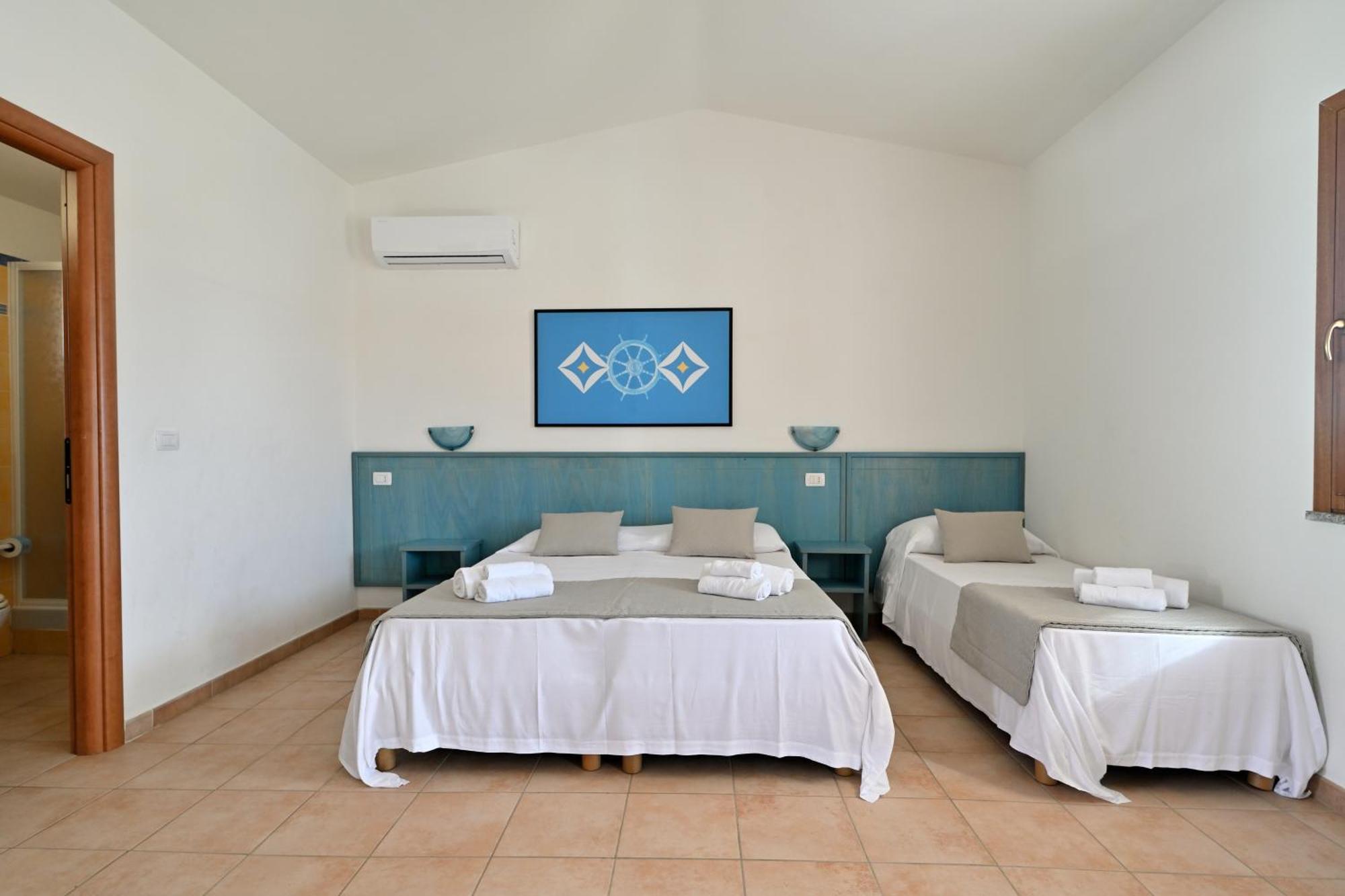 Mimose Beach Village Badesi Exterior photo